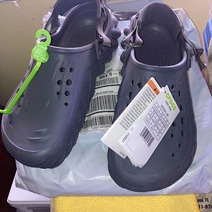 Crocs - Echo Clog (Smoke Grey) - Size 10. Brand New